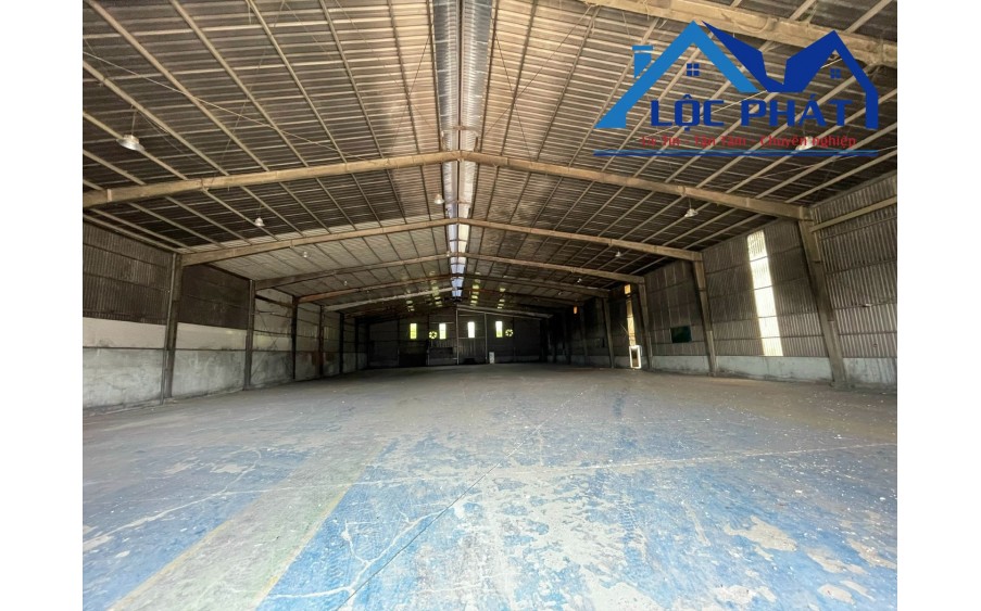 Cho thuê Xưởng 2.200m2 gần đường Võ Nguyên Giáp, giá 85tr