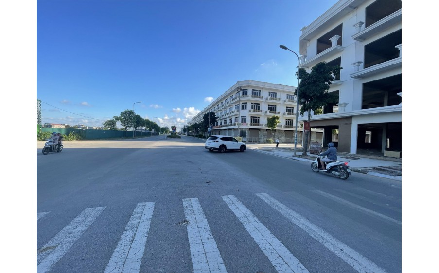 THANH TOÁN  1.8 TỶ NHẬN NHÀ TT TP.THANH HÓA. SANG TÊN SỔ NGAY, BAO PHÍ. LH: 0966 343 969