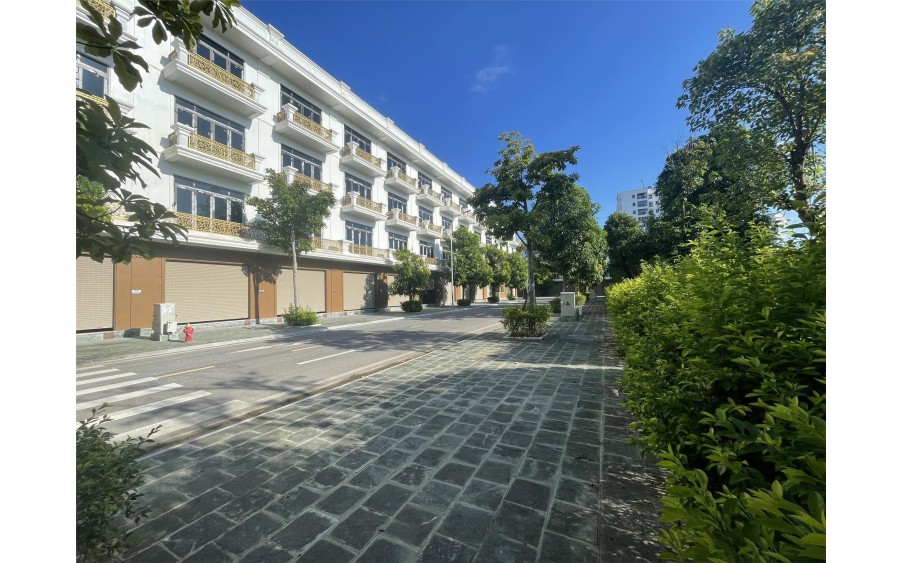THANH TOÁN 1.8 TỶ. NHẬN NHÀ, SANG TÊN SỔ NGAY.  CĐT: 0966 343 969