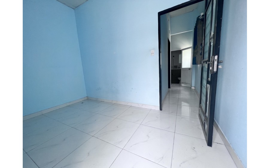 Bán nhà Tân Bình, Phạm Văn Bạch, 4 tầng, 40m2, nở hậu, xung quanh đầy đủ tiện ích, 4.5T