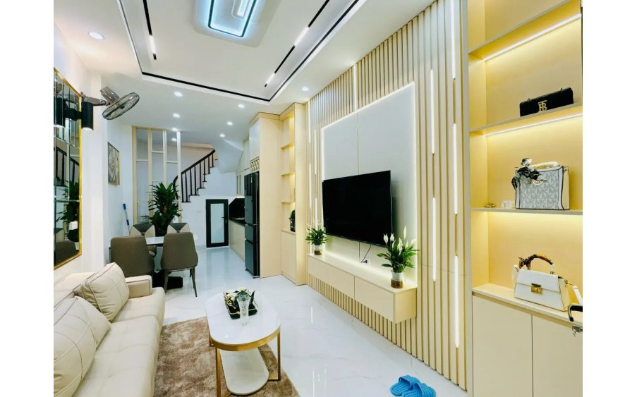 HIẾM, NHÀ ĐẸP PHỐ QUAN NHÂN,30M2, 4 TẦNG,5.3 TỶ. THANH XUÂN.