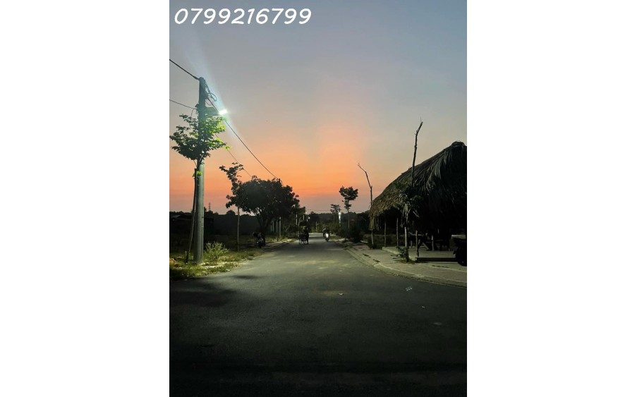 Nhà Bình Minh Trảng Bom Đồng Nai bán gấp 1 tỷ 6 trọn sổ 1 sẹc QL1A . Hỗ trợ vay 3 bên . Lh 0799 216 799 em Trinh.