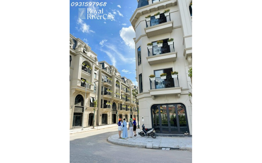 Bán căn Shophouse Liền Kề - Royal River City 80 Hạ Lý giá tốt nhất thời điểm hiện tại , rẻ hơn thị trường gần 2 tỷ