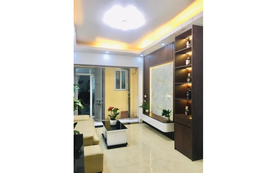 Nhà Đẹp Phố Phố Bùi Xương Trạch,30m2, 4 tầng, mặt tiền 3.9m,4.69 tỷ Thanh Xuân