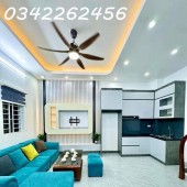 Bán Nhà Phố Quan Nhân, Thanh Xuân, Diện Tích 30m2, 4 Tầng Mới Tinh, MT 5m, Chỉ 5 Tỷ.