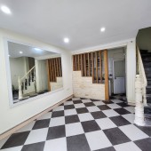 CHỦ ĐI NƯƠC NGOÀI CĂN BÁN NHA Minh Khai 24m x 5 tầng