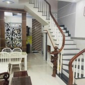 BÁN NHÀ 1 TRỆT 3 LẦU HẺM Ô TÔ  ĐẬU TRƯỚC NHÀ NGUYỄN HỚI, TRUNG TÂM, CHỈ 4 TỶ