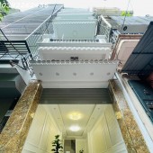 Bán Nhà Phố Quan Nhân, 5 Tầng Mới, Ô Tô, Diện Tích 40m2, Gía Rẻ Không Căn Thứ 2, Nhỉnh 6 Tỷ.