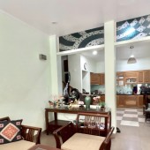 Bán nhà Lạc Trung, 86m2, 4 tầng, mặt tiền 8m, 29 tỷ, vỉa hè rộng, ô tô tránh, KD đỉnh