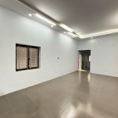 Bán Nhà Vị Trí Đẹp Tại Xã Đàn - Gần Phố - Thẳng Ngõ - An Sinh - Sổ Đỏ Chính Chủ - Giao Dịch Ngay
