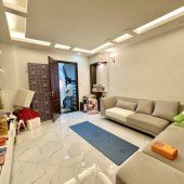 6 Tỷ Có Ngay Nhà Ngõ 180 Nguyễn Lương Bằng, Tây Sơn - 35m², 5 Tầng, sau hỗ trợ