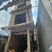 Bán nhà Thạch Bàn 50m2, 5 tầng, mặt tiền 4.6m, 6.25 tỷ Long Biên.Có thang máy.