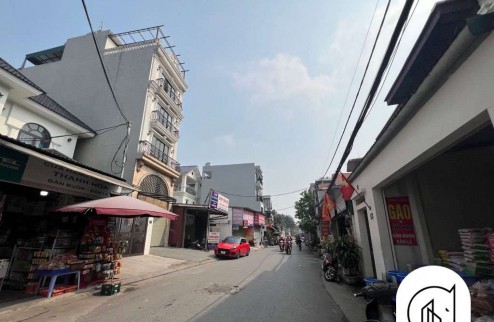 Đất mặt đường gần chợ Thạch Bàn, oto tránh kinh doanh diện tích rộng 202m, mặt tiền: 10m, 24 tỷ