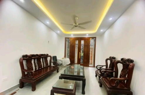 Bán nhà mặt phố Thanh Nhàn, 110m2, 8 tầng thang máy, 41.8 tỷ, vỉa hè rộng, ô tô tránh, Kinh Doanh đỉnh