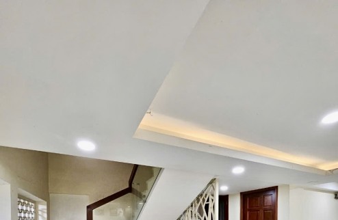 BÁN NHÀ - 120 M2 - 5  TẦNG - ĐẶNG THÙY TRÂM - F13 - BÌNH THẠNH. GIÁ : 17.3 TỶ TL.