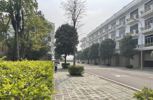 THANH TOÁN 1.8 TỶ.  KĐT XUÂN HƯNG CK ĐẾN 460 TRIỆU ĐỒNG. SIÊU KHOONGGIAN XANH.  CĐT: 0966 343 969