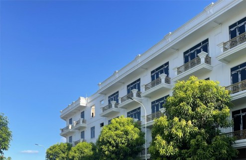 THANH TOÁN 1.8 TỶ. NHÀ 4 TẦNG VIEW CÔNG VIÊN. SANG TÊN SỔ NGAY.  CĐT: 0966 343 969