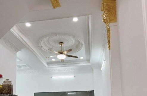 MẶT TIỀN KINH DOANH HÓC MÔN 100M2, 2 TẦNG CHỈ  NHÍCH 4 TỶ