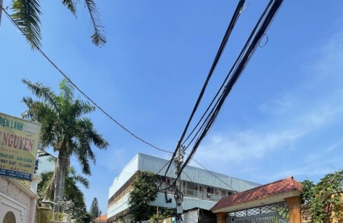 Bán nhà Tân Bình, Nguyễn Phúc Chu,72m2 (5.5*13m), tiện xây mới,  ngay cổng kcn, chợ. 4.3T