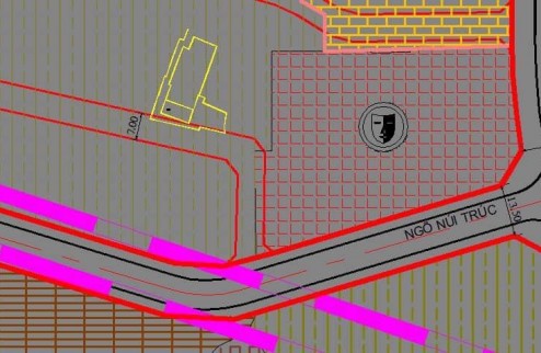 NHÀ ĐẸP - LÔ GÓC 3 THOÁNG - GIANG VĂN MINH : DT: 30M 5TẦNG