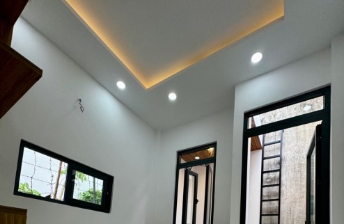 Bán Nhà Hẻm Ba Gác, Đường Phạm Văn Hai, Tân Bình,DTSD 62m2, 2 Tầng, Giá 3,8 Tỷ.