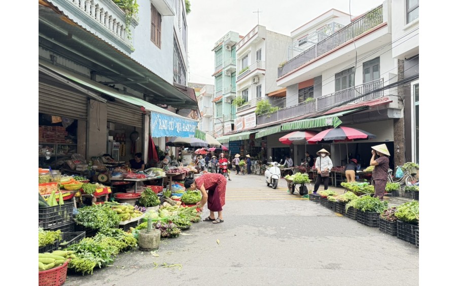 Bán đất Thạch Đà, Mê Linh, Hà Nội, đường thông, oto đỗ, 84m, giá 26tr / 1m.