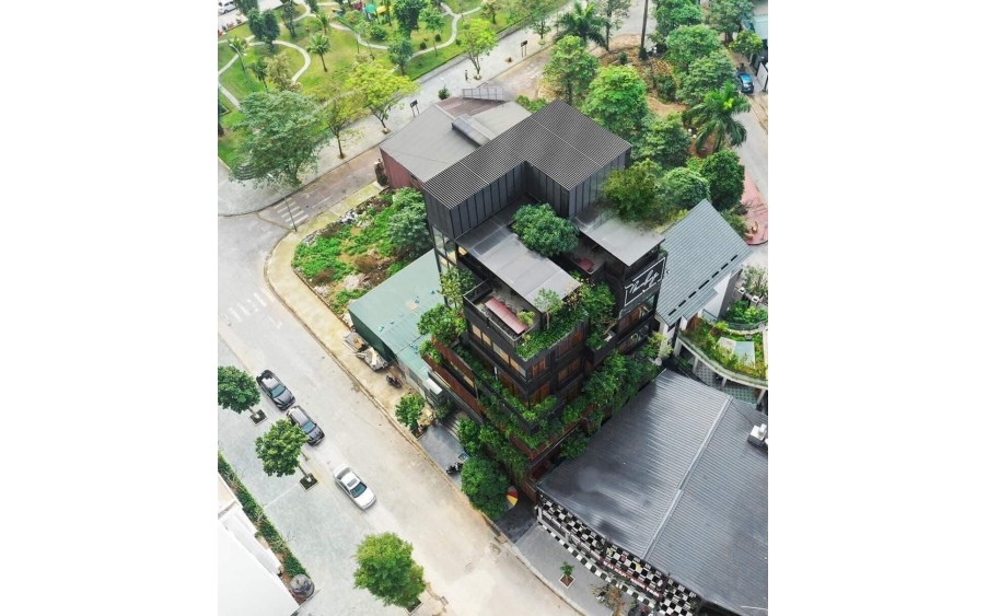 Bán biệt thự đấu giá Tứ Hiệp, Thanh Trì, 229m2, view 4 mặt tiền, dân cư đông đúc, kinh doanh