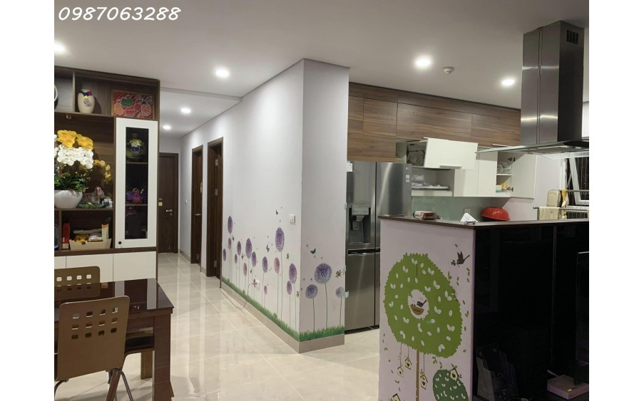 BÁN CHUNG CƯ  CENLAND 137  NGUYỄN NGỌC VŨ- CẦU GIẤY 2 NGỦ 2 WC  NHỈNH 4 TỶ