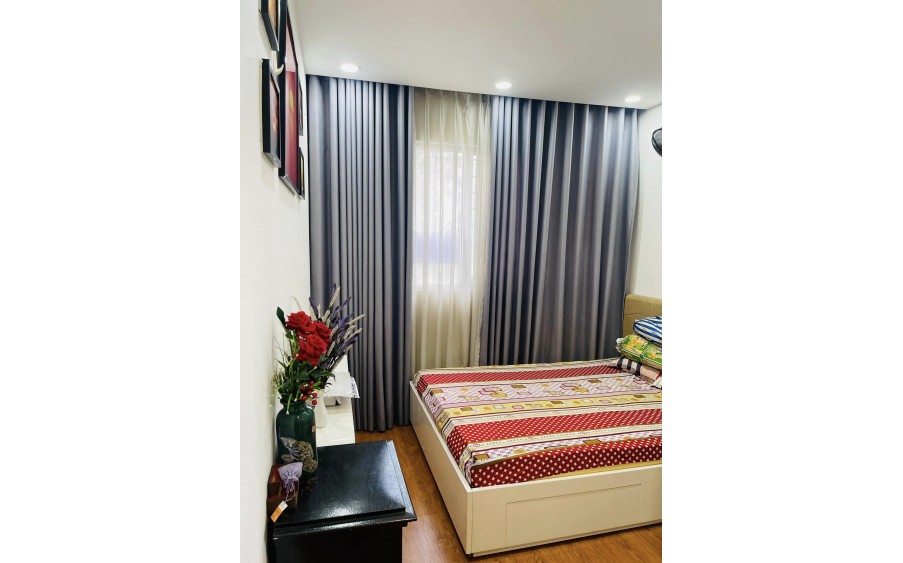 Bán gấp căn hộ Ruby 98m2 3PN khu Celadon City - Tân Phú view nội khu, giá 3.47 tỷ