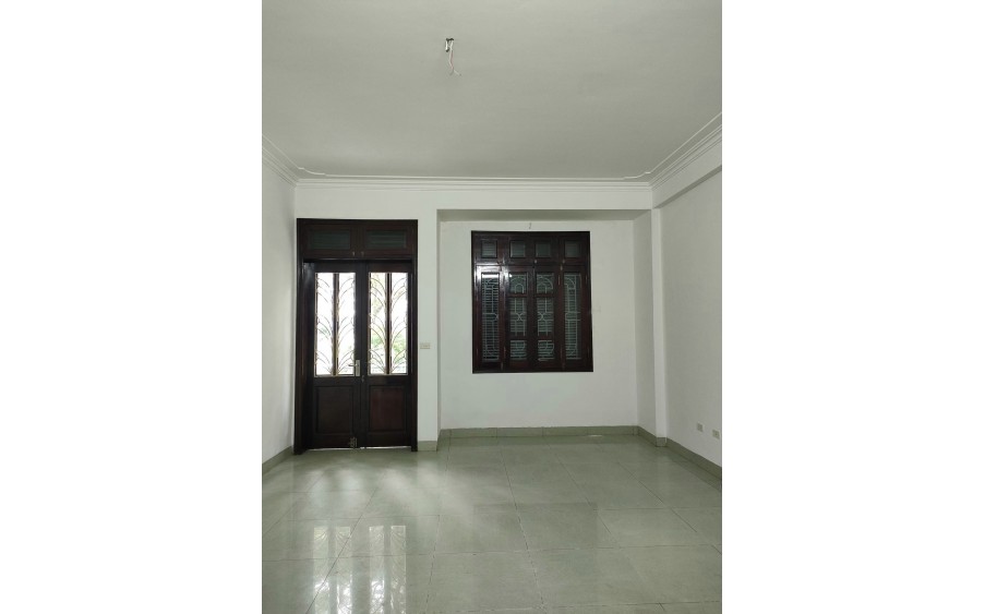 Bán Nhà Tập Thể Kim Liên, Lương Định Của - 60m² - Tầng 2 - 2 Tỷ - 2 Thoáng