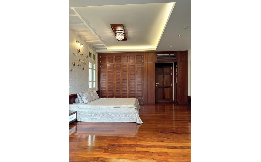 Bán nhà Văn Cao 40m, 5 tầng, 3 ngủ 7,5 tỷ