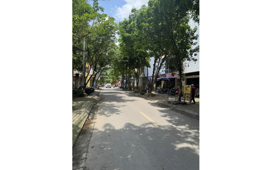 MẶT PHỐ TÂY TRÀ, HOÀNG MAI, PHÂN LÔ, VỈA HÈ HAI BÊN VIEW CÔNG VIÊN, KINH DOANH ĐỈNH.