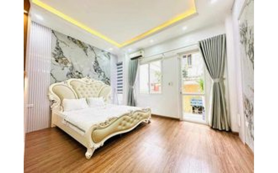 CHẤN ĐỘNG! PHỐ THÁI HÀ, LÔ GÓC, KD Ô TÔ, GẦN PHỐ: 44M, 5T, MT: 4M, 13.2 TỶ ĐỐNG ĐA