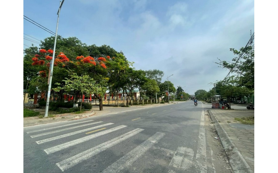 Cc gửi bán 61m2 tại trung tâm xã Đại Yên Chương Mỹ, Hà Nội, ô tô đậu cửa, giáp Tl419, giáp tt Chúc Sơn, nhỉnh 2 tỷ