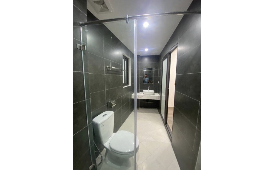 Bán Nhà Mặt Ngõ Văn Cao 48m x 7 Tầng Thang Máy Ngõ Thông Kinh Doanh 11.78 Tỷ.