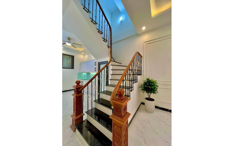 Siêu Phẩm Phố Khương Trung, Thanh Xuân, DT Rộng 50m2, Nội Thất Xịn, Ngõ Rộng, Nông,Nhỉnh8ỷ