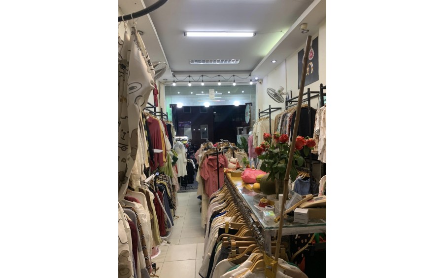 Cần cho thuê mặt bằng tầng 1 tại Số 91 Phan Văn Trường, Cầu Giấy, Hà Nội.