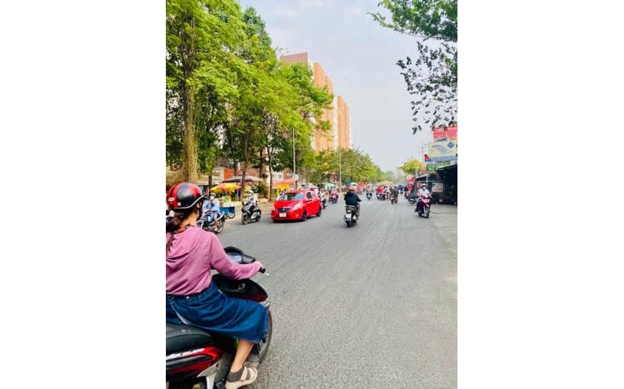 NGAY AEON TÂN PHÚ - MẶT TIỀN KINH DOANH GIÁ HẺM - 2 TẦNG BTCT - 80M GIÁ CHỈ 6.X TỶ