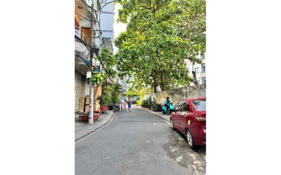 Nguyễn Giản Thanh Phường 15 Quận 10.