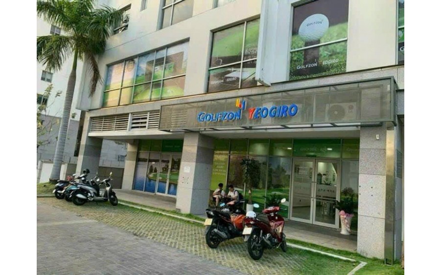 PHÚ MỸ HƯNG BÁN SHOPHOUSE SCENIC VALLEY2 CÓ SẴN HỢP ĐỒNG THUÊ GẦN 2 TỶ/ NĂM