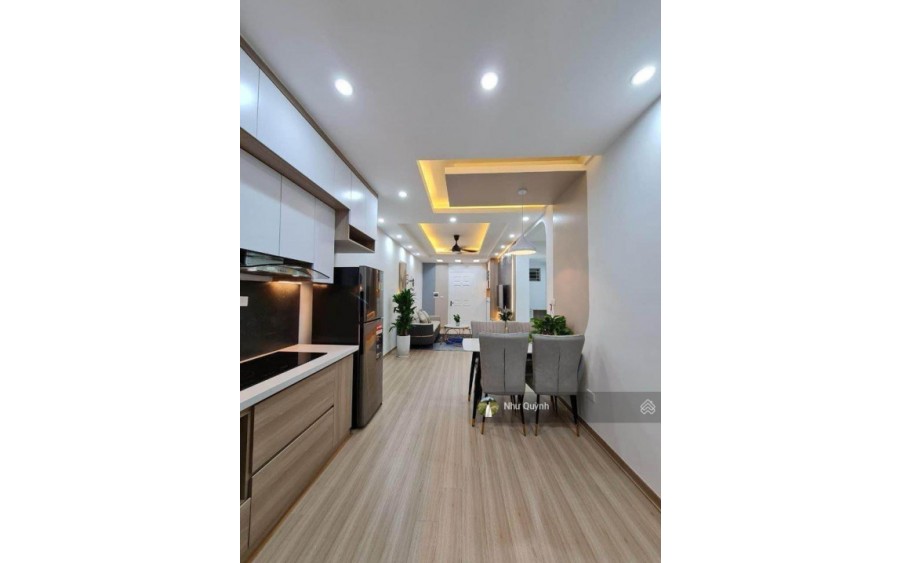 Chủ bán gấp giá 1T560 chung cư Imperial Place, Bình Tân, 72m2, 2PN 2WC, SHR, tặng NT