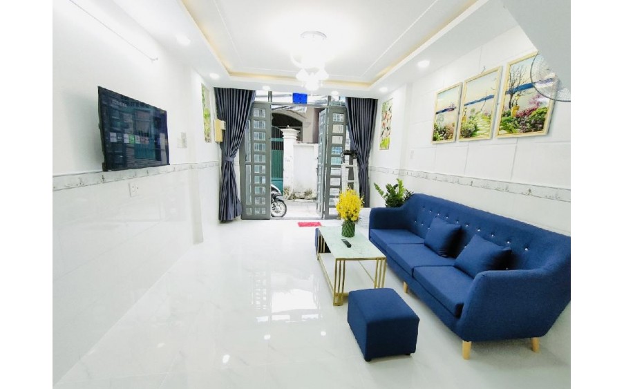 Nhà 3 tầng hẻm xe hơi,ngay Hiệp Thành City, Q.12  chỉ 2ty630 bớt lộc