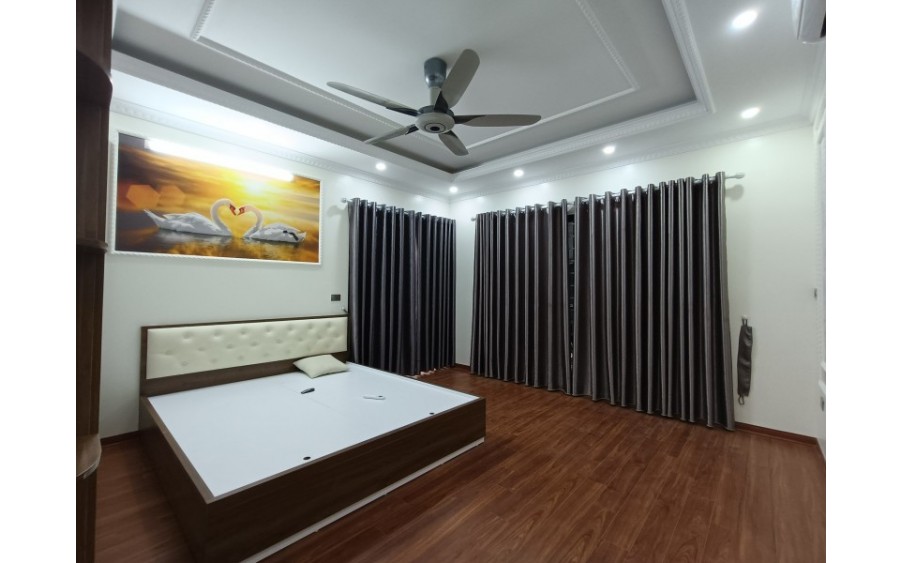 5 Tỷ Có Ngay Nhà 5 Tầng Đẹp, 35m² - Trần Khát Chân, Phố Huế, Bạch Mai.