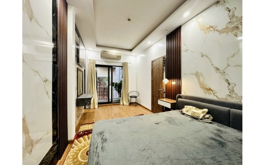 Bán Nhà Trường Chinh, 57m², 5 Tầng, 4.2m Mặt Tiền, Giá 8.5 Tỷ - Thanh Xuân