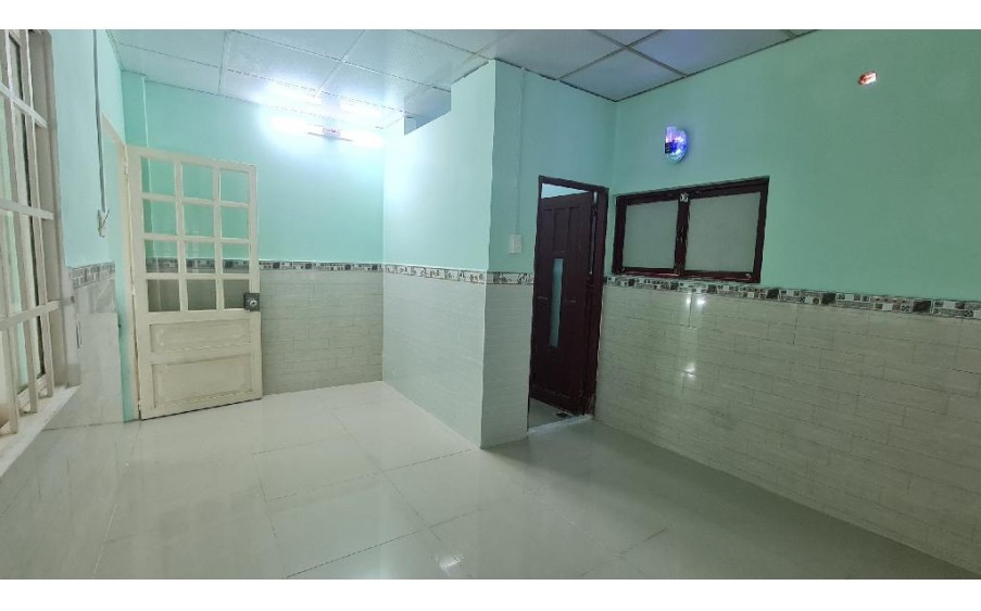 Bán nhà hẻm Nguyễn Thị Thập 44m2 Giá 4 tỷ