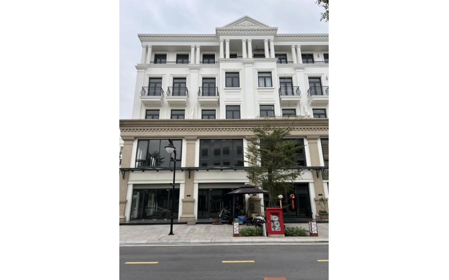 Shophouse TMDV diện tích 105m2, mặt tiền 5.5m giá 8.5 tỷ Vin Gia Lâm (0985941715)