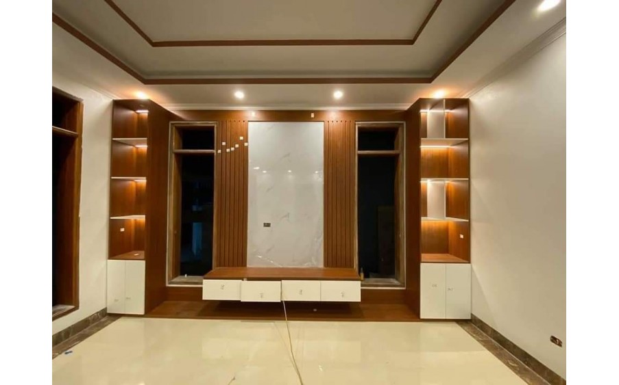 Nhà mới -thiết kế hiện đại. Chủ tự xây diện tích 67 m². Địa chỉ TĐC Chu Văn An, TP Thái Bình.