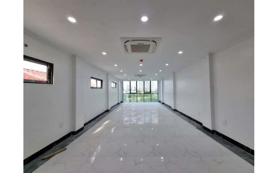 Bán nhà 80m2 9 tầng Hoàng Quốc Việt, Nguyễn Khánh Toàn, Cầu Giấy, ngõ ô tô tránh