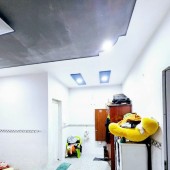 Cần bán nhà gần bến xe Q8,  Dt 4x6 1tret 2lau 1phong khách. 2 phong ngủ, 3wc