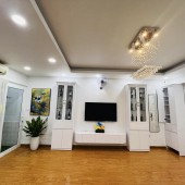 Bán nhà mặt phố Hàng Gà, 88m2, 4 tầng, 48 tỉ, ô tô tránh, kinh doanh đỉnh, 840 triệu/ năm